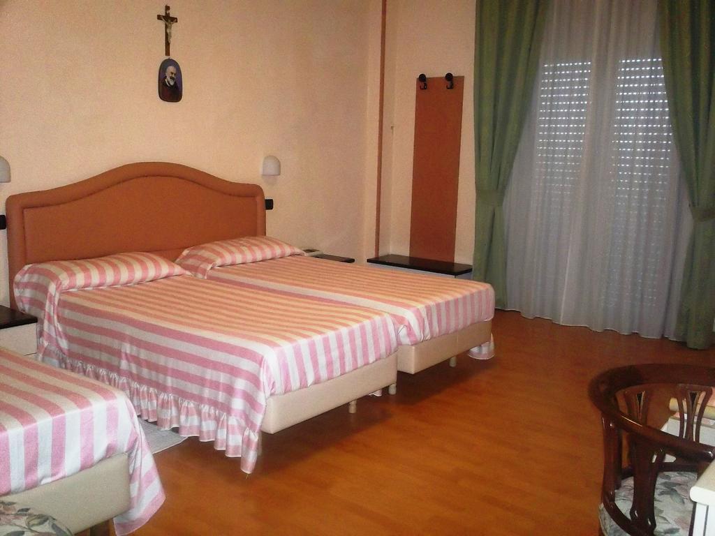 Hotel Gaggiano San Giovanni Rotondo Pokój zdjęcie