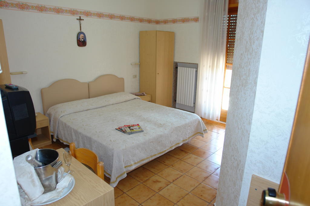 Hotel Gaggiano San Giovanni Rotondo Pokój zdjęcie