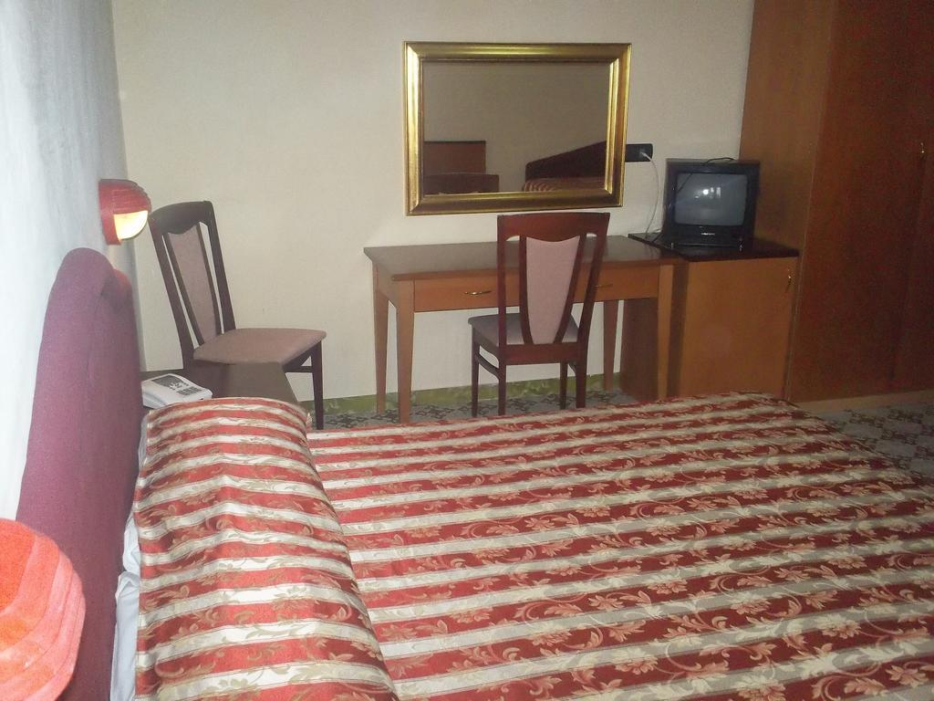 Hotel Gaggiano San Giovanni Rotondo Pokój zdjęcie