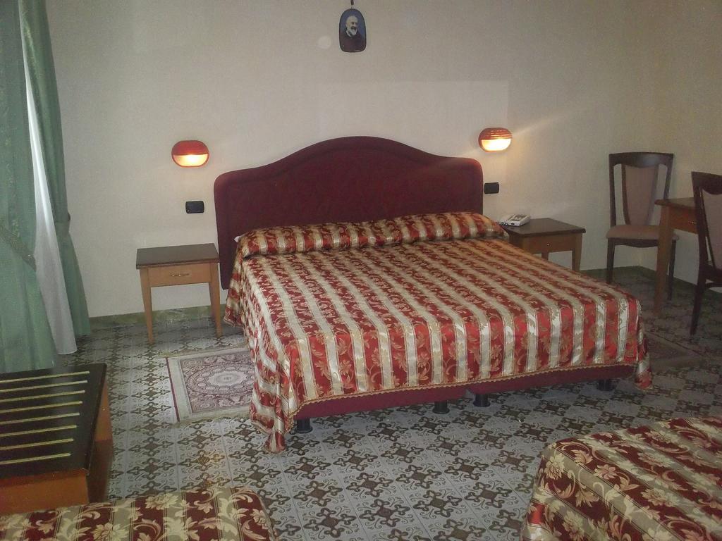 Hotel Gaggiano San Giovanni Rotondo Pokój zdjęcie